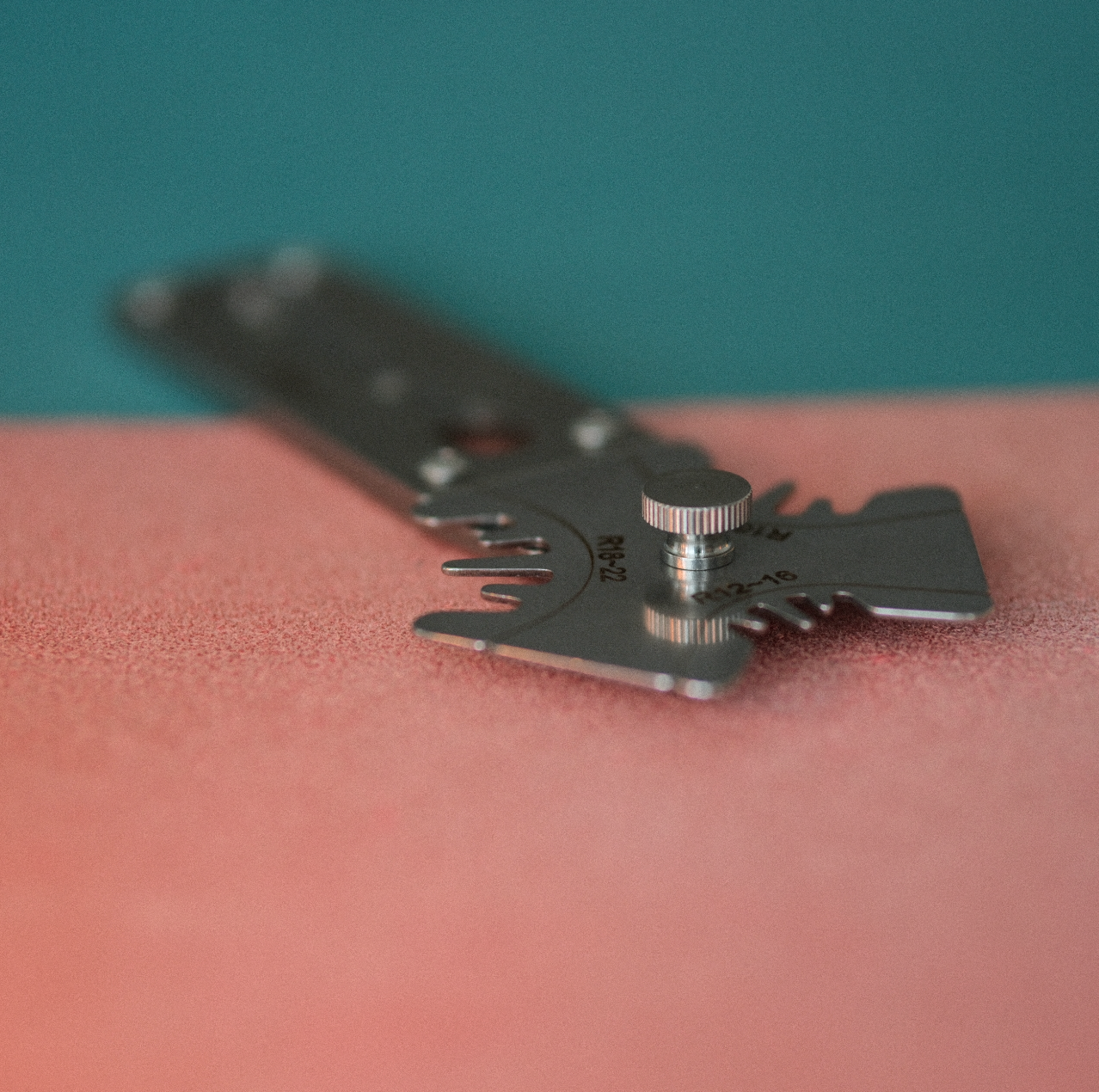 Leather Bending and Adhesive Corner Easy Tool