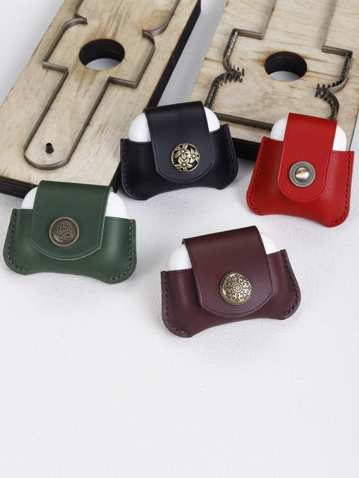 AirPodsCurvedCaseLeatherCuttingDie