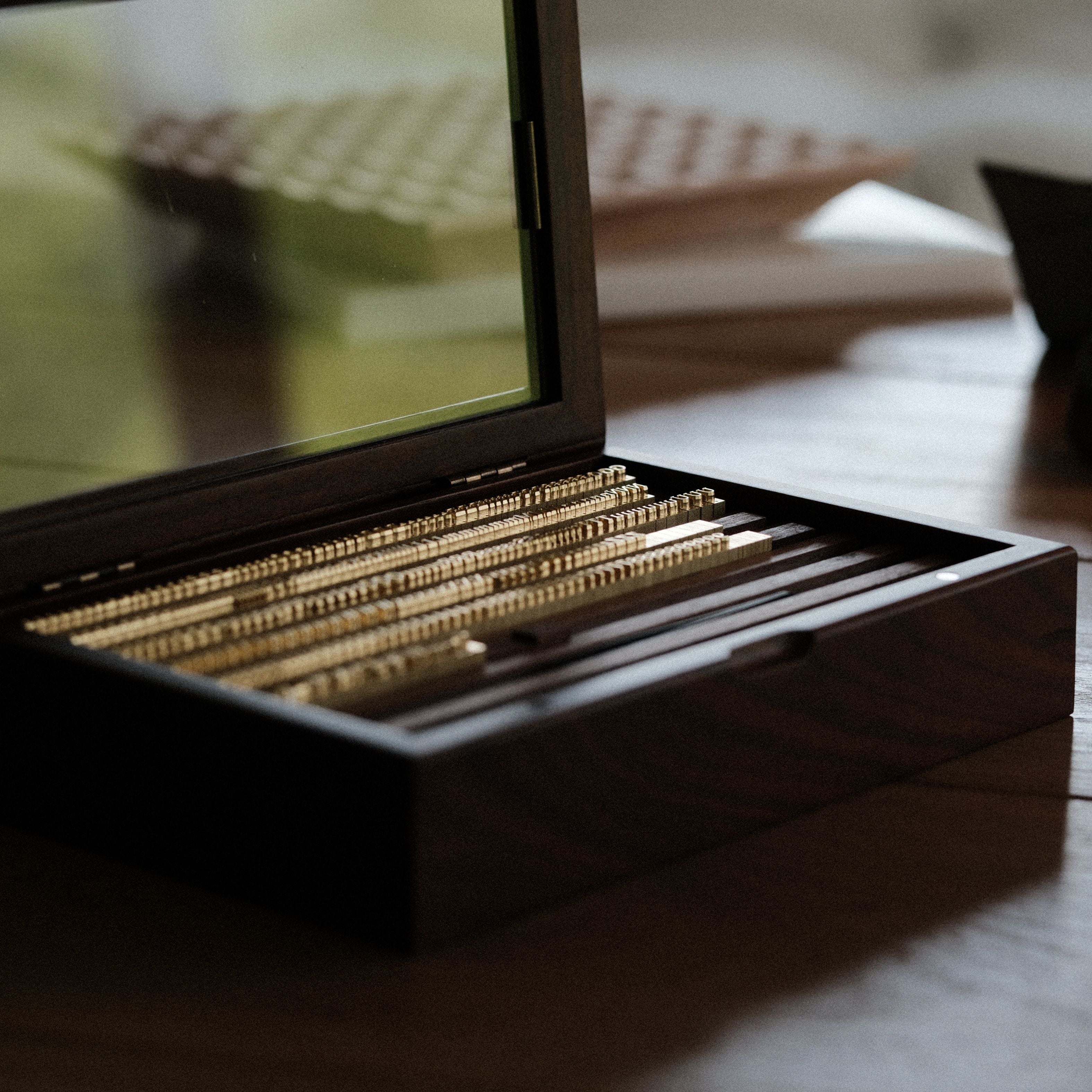 CÍ Deluxe Fine Brass Type Kit With Premium Walnut Box | A Height 3.5–5mm | Compatible With Maxita, Movego, Kingsley & Dream Factory Machines | Customizable