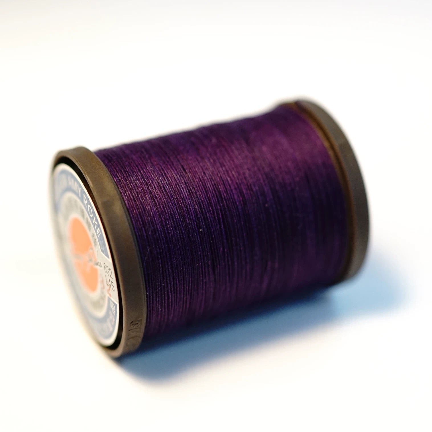 Amy Roke Waxed Linen Blend Thread 0.55mm