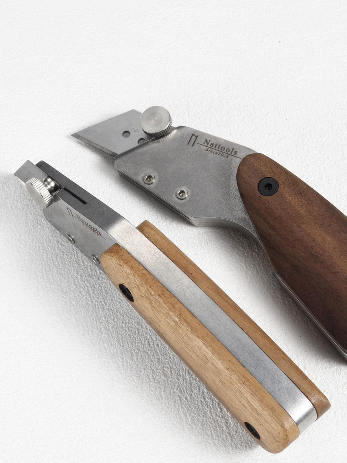 Heavy-Duty Trapezoid Craft Knife