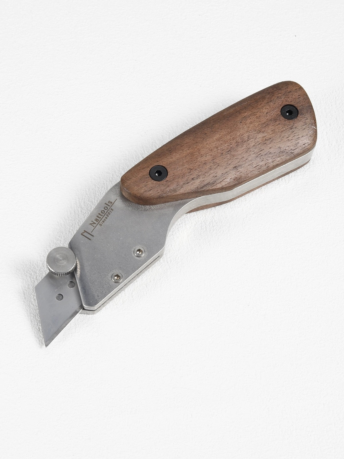 Heavy-Duty Trapezoid Craft Knife