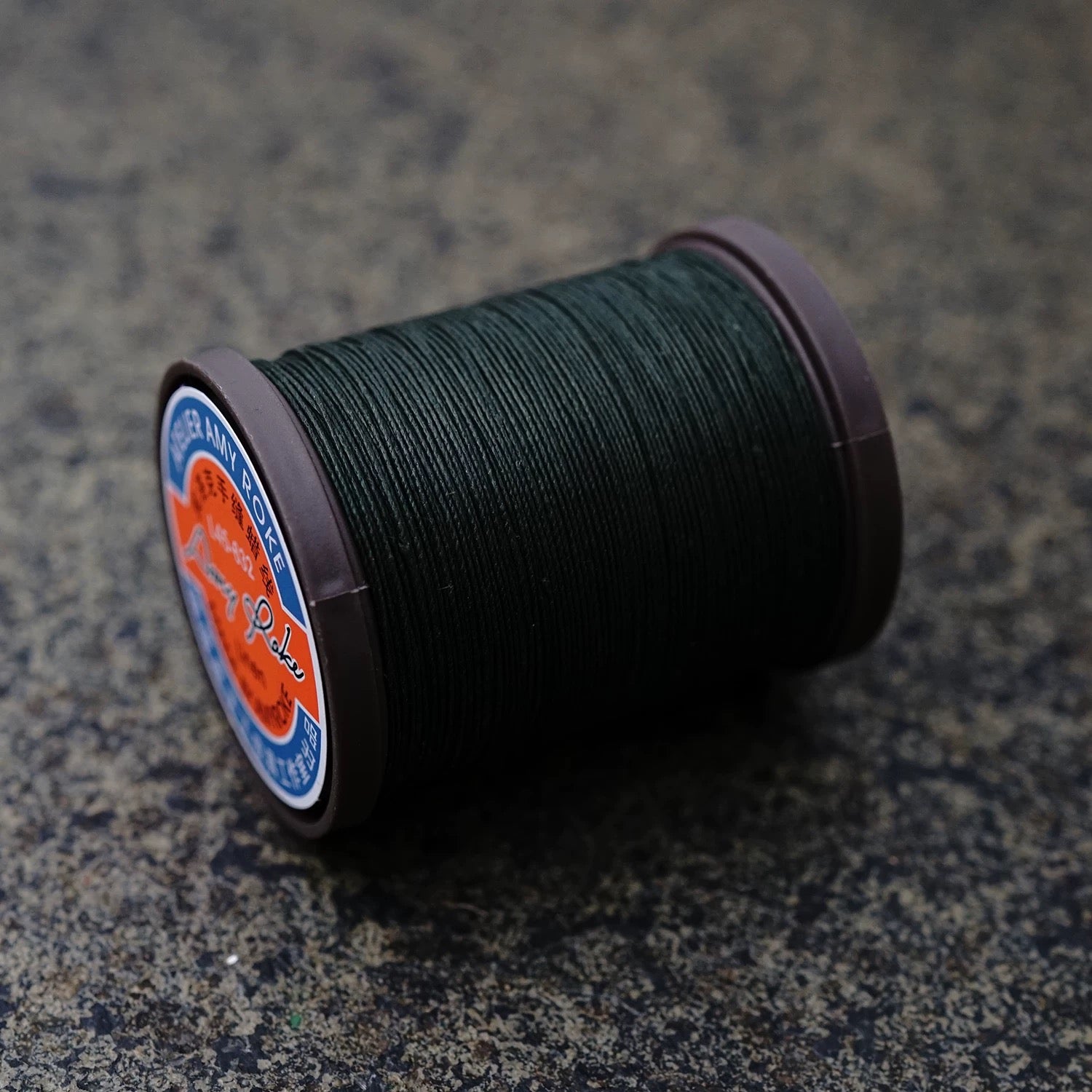 Amy Roke 0.45 mm Pure Linen Waxed Hand-Sewing Thread