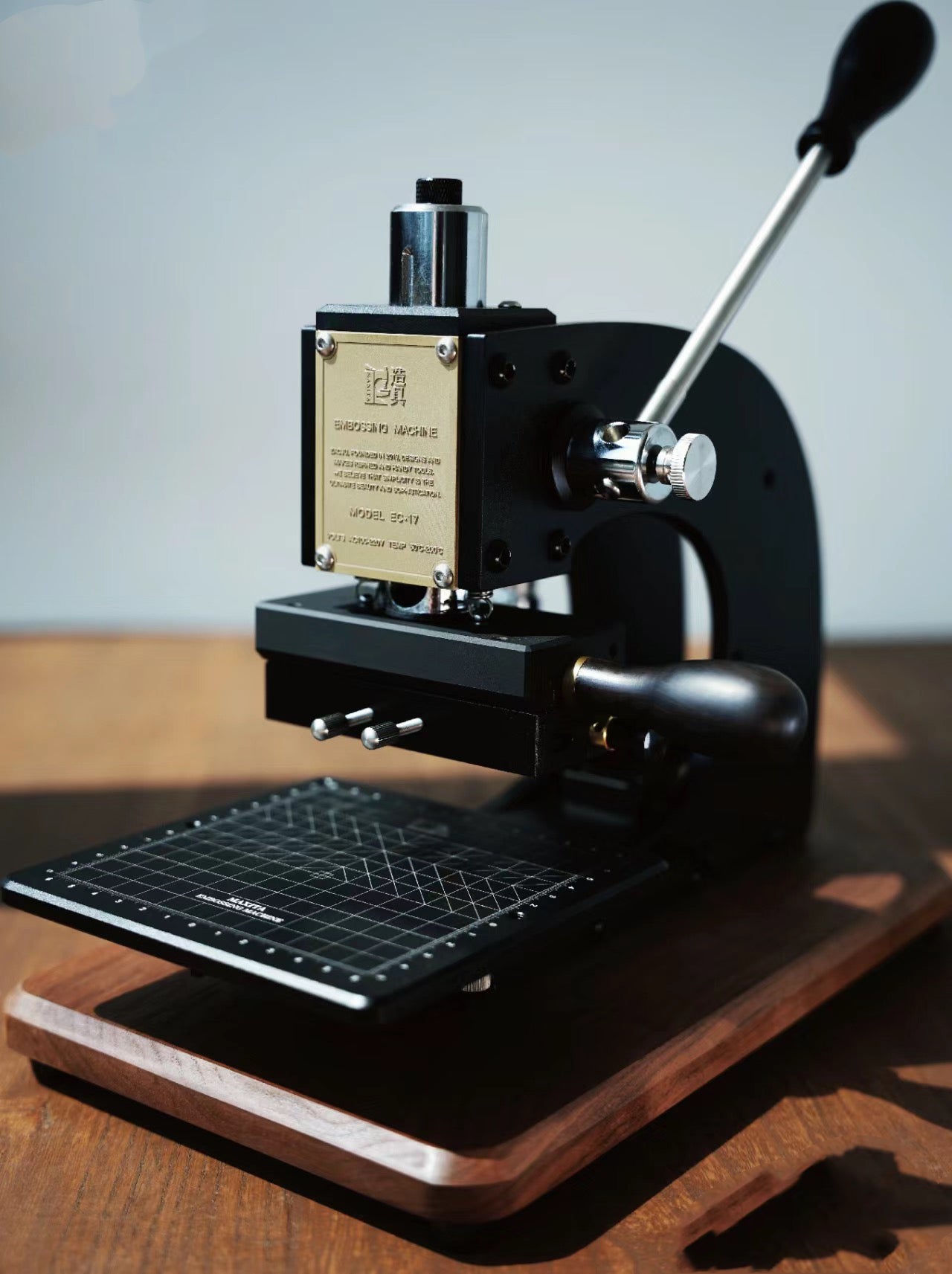 Maxita Hot Foil Stamp/ Embossing Machine EC-17; Compact Version