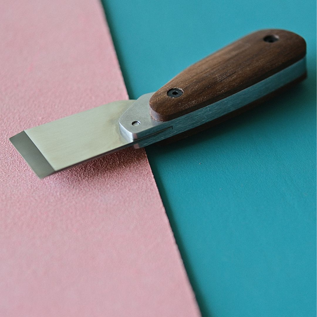 Japanese-Style Leather Cutting Knife