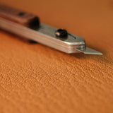 This pen-style knife is a handy little tool for anyone who works on detailed leathercraft. It’s slim, lightweight, and feels more like holding a pen than a knife — which makes it especially good for those fine, careful cuts where control really matters.