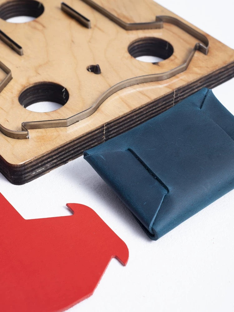 No-Sew Card Holder/Wallet Cutting Die