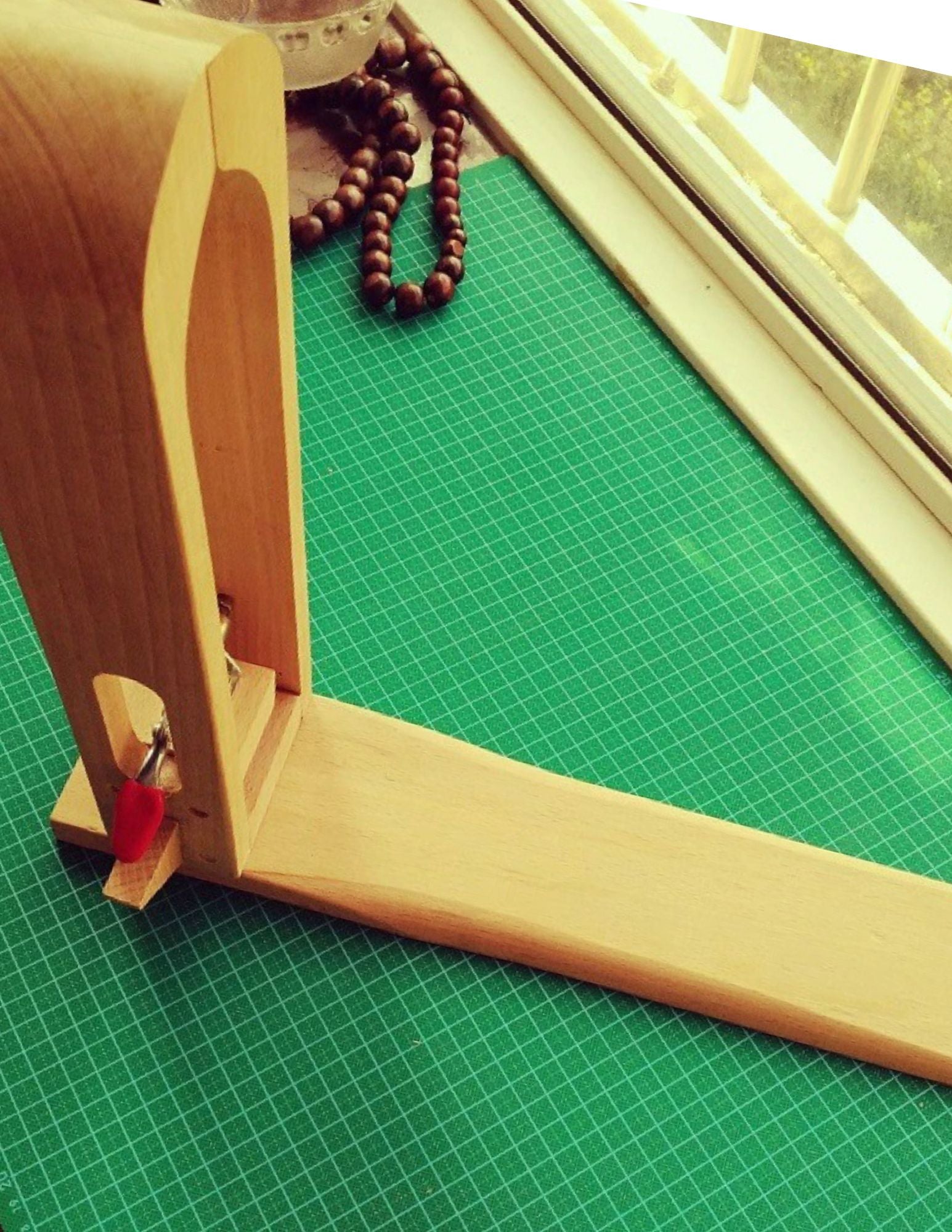 Stitching Pony, Sewing Clamp
