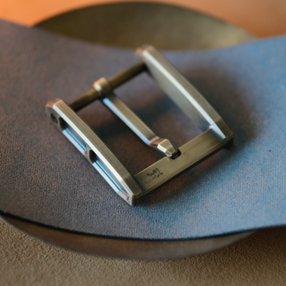 Ideal for casual, business wear, and high-end leather projects.
