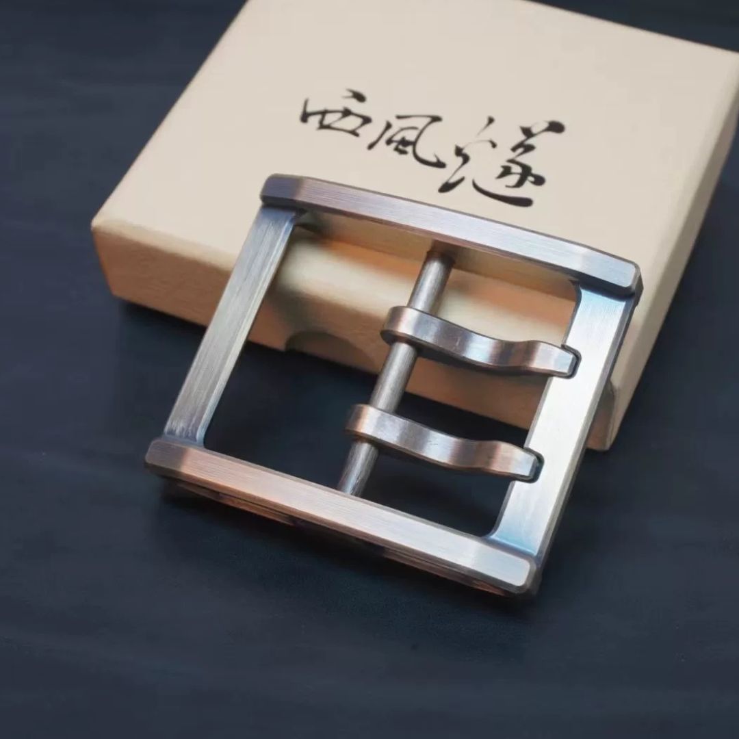 The Sui Premium Brass Double-Prong Belt Buckle, 44mm, offers solid brass construction with CNC precision, perfect for leather straps.