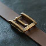 This buckle reveals a stunning array of colors and tones under different lighting conditions. We've tested it against various leather shades to help you make the best choice. This buckle is made from high-quality brass using CNC cutting and meticulous hand-polishing techniques. 