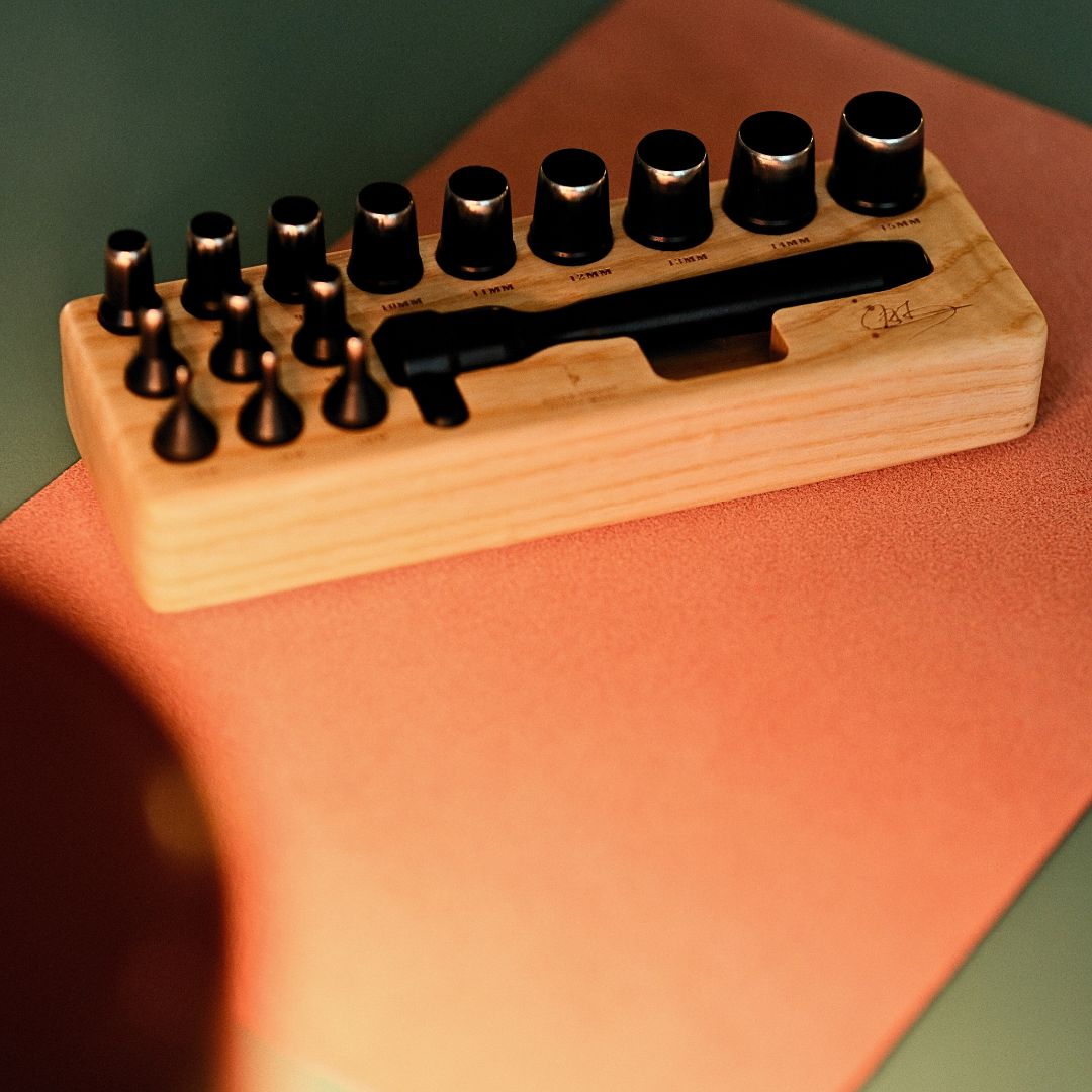 YORKSHINE Precision Hole Punch Set with Wooden Base
