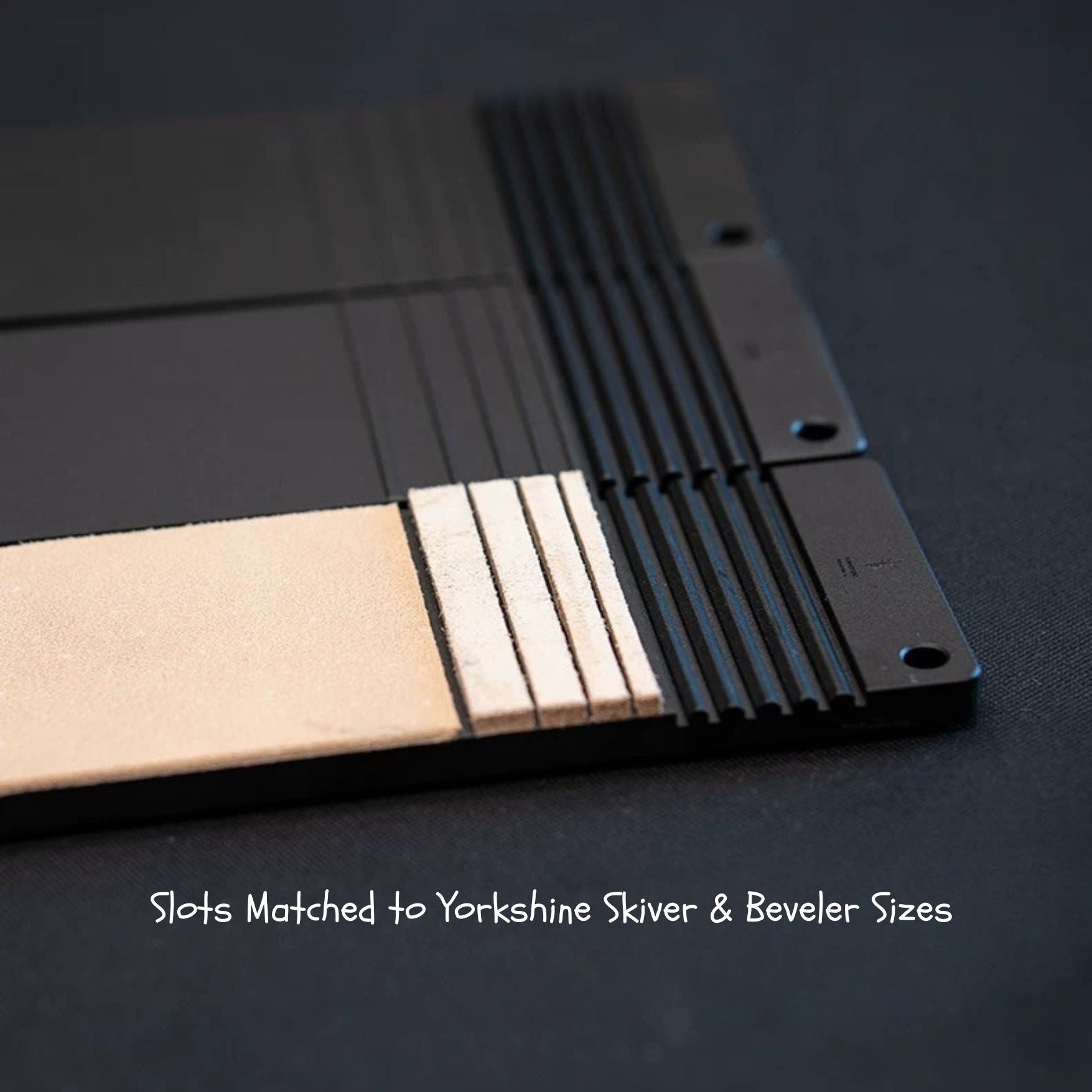 Sharpen your Yorkshine skivers, bevelers, and knives with this CNC aluminum board. Comes with pre-cut veg-tan leather and 3M adhesive. Compact, stable, and easy to use—ideal for everyday leatherwork. Try it on your desk or on the go.