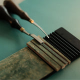 Sharpen your Yorkshine skivers, bevelers, and knives with this CNC aluminum board. Comes with pre-cut veg-tan leather and 3M adhesive. Compact, stable, and easy to use—ideal for everyday leatherwork. Try it on your desk or on the go.