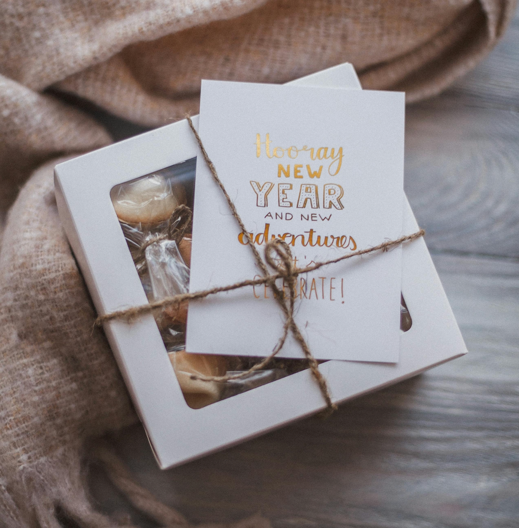 From Wedding Invitations to Leather Tags: 5 Creative Ways to Use the MAXITA EC-27 Foil Stamping Machine