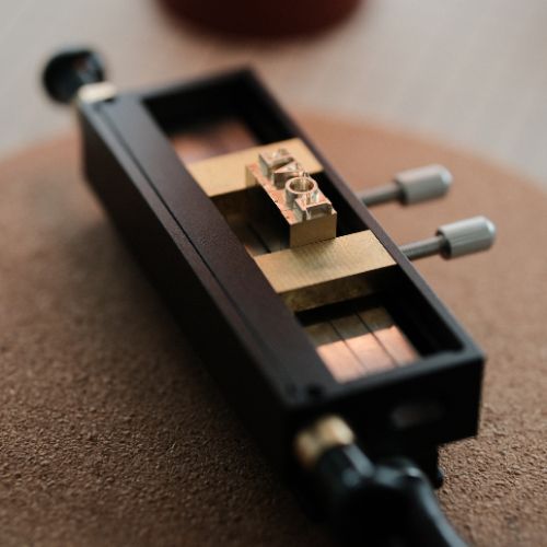 Maxita EC-27 Holder Guide: Which One Should You Buy for Logos, Names, and Two-Line Stamping?