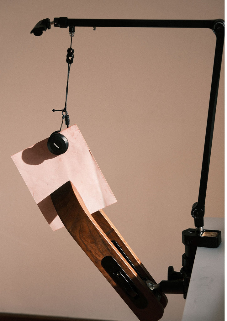 Why Soft Leather Is So Hard to Stitch — And How a Support Arm Quietly Fixes More Than You Think