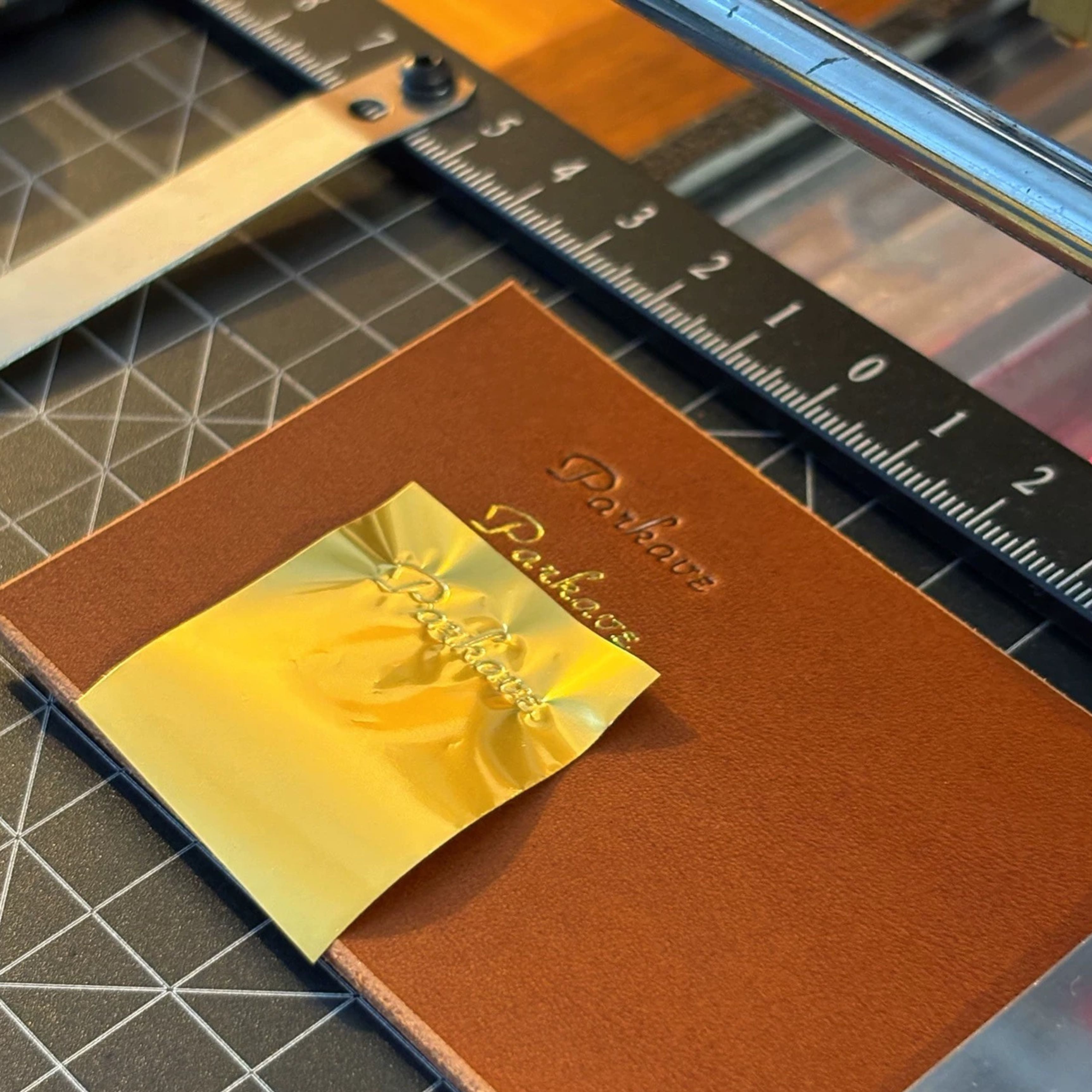 A CÍ-developed hot foil stamping type set for leathercraft, branding, and personalised studio work. Each set includes 307 individual type stamps with uppercase letters, lowercase letters, numbers, symbols, punctuation, and spaces, plus a black walnut storage box. Compatible with Maxita Holder No. 1, No. 2, and No. 3. Custom fonts and heights are available by email.