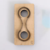 This product includes a vintage buckle, sold separately. Ideal for leather studios and enthusiasts, it makes a thoughtful gift, especially during our holiday promotions. 