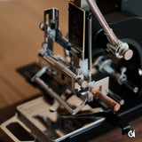 MOVEGO vintage hot foil stamping machine for leather, paper and PVC. Compact, tactile and easy to align, with clamp, infrared guide and worktable included. Custom stamping support, professional setup advice and reliable after-sales service from CÍ. Shop now.