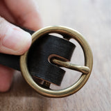 Made in Japan from solid brass, this round leather buckle has a sand-cast, tumble-finished surface that develops a natural patina over time. A practical choice for handmade belts, bags and vintage-style leathercraft. Shop Japanese brass hardware at CÍ.
