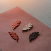 This maple leaf leather cutting die is perfect for creating a variety of leather items, including ornaments, bookmarks, accessories, and earrings.