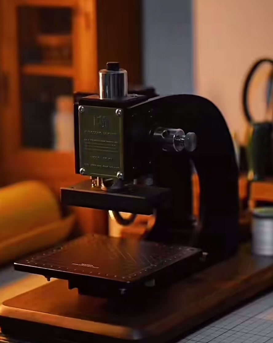 Maxita Hot Foil Stamp/ Embossing Machine EC-17; Compact Version
